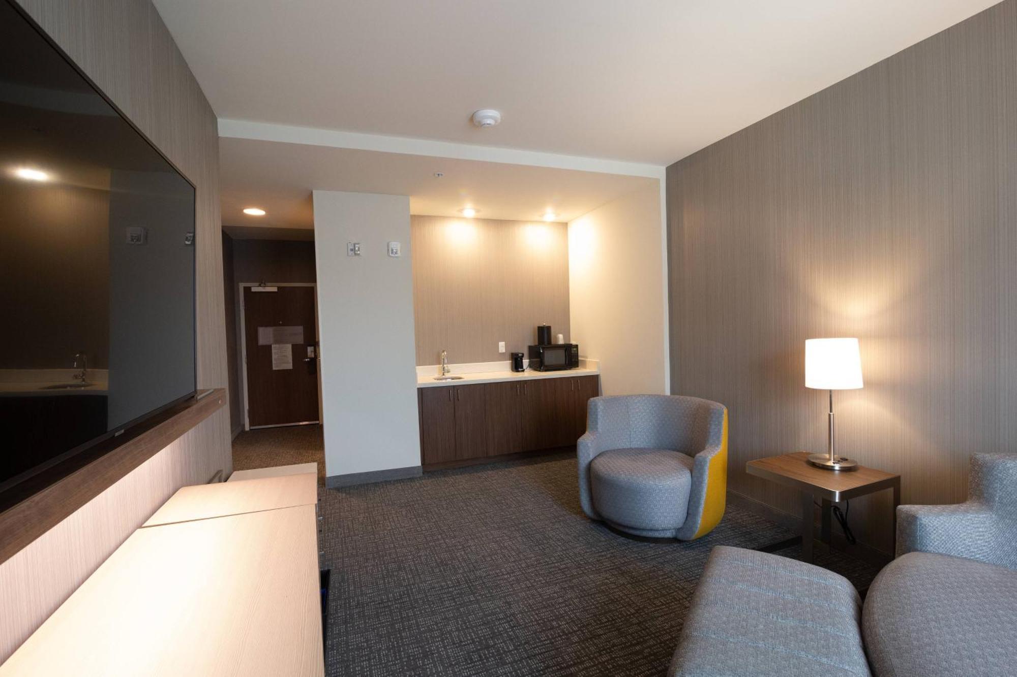 Courtyard By Marriott Cartersville Exterior photo